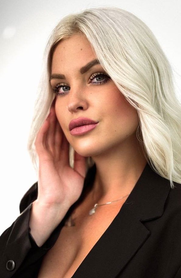 Anastasiya, Slovakia