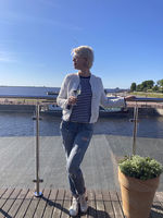 Elena , Russia
