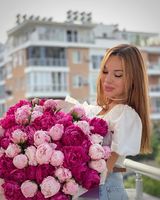 Juliya, Spain